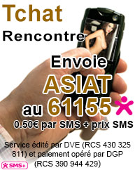 asiatique au telephone